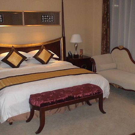 Tai'An Lijing Plaza Hotel Екстер'єр фото